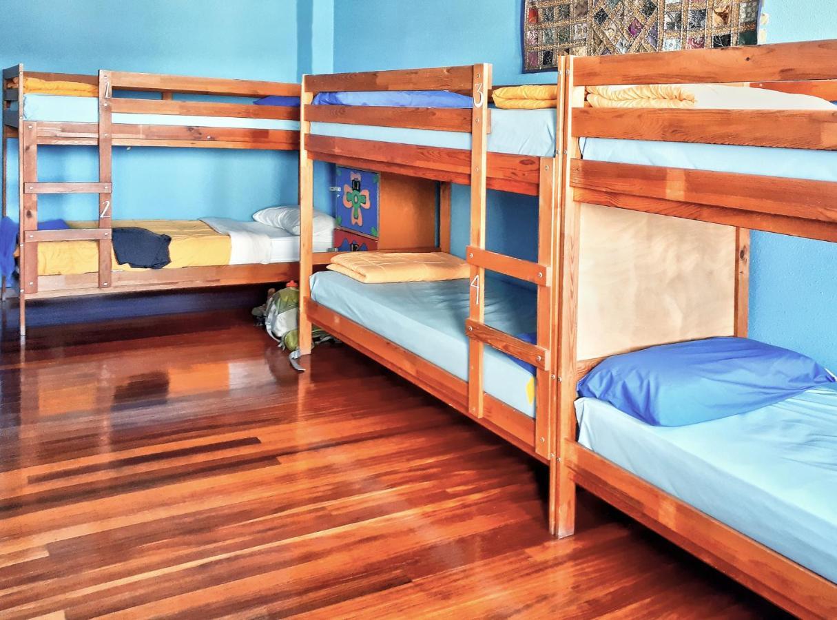 Meiga Backpackers Hostel Santiago de Compostela Luaran gambar
